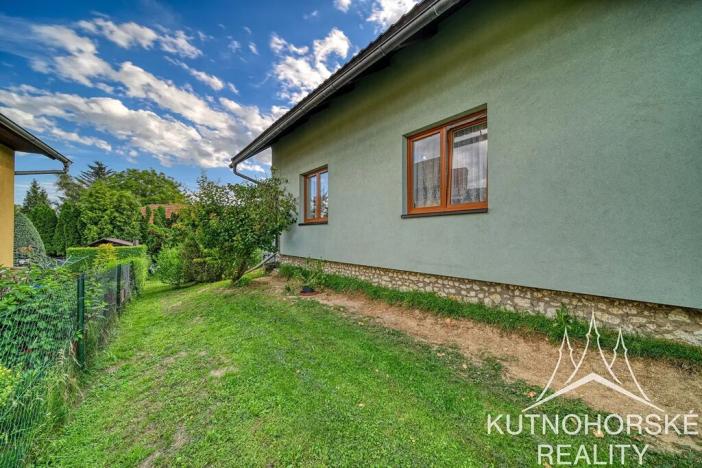 Prodej rodinného domu, Červené Janovice, 144 m2