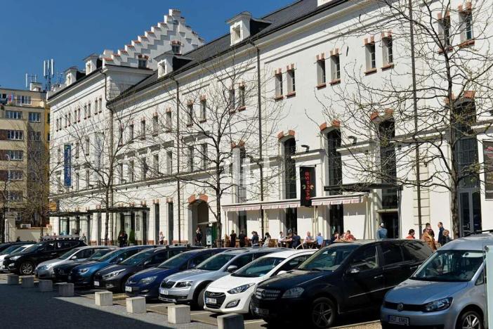 Pronájem kanceláře, Praha - Holešovice, U průhonu, 774 m2