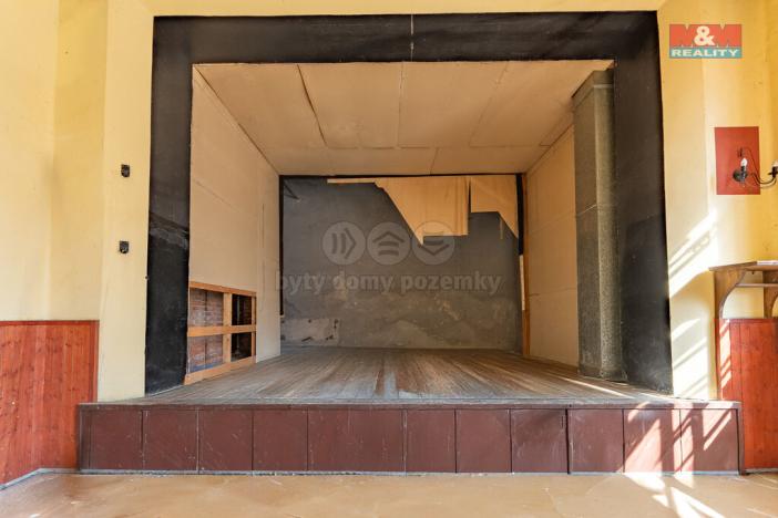 Prodej rodinného domu, Liběchov, nám. V. Levého, 1120 m2