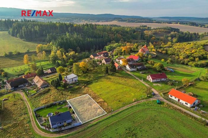 Prodej pozemku pro bydlení, Chomle, 783 m2