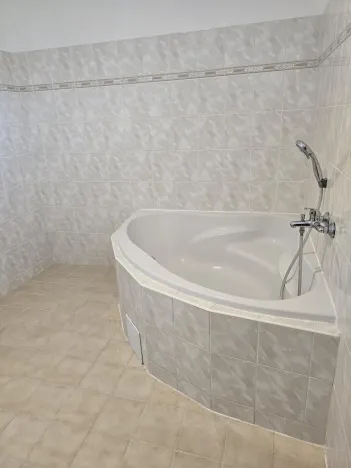 Prodej bytu 3+1, Moravské Budějovice, Na Výsluní, 98 m2