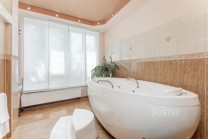 Prodej kanceláře, Uherské Hradiště, V Zahradách, 474 m2