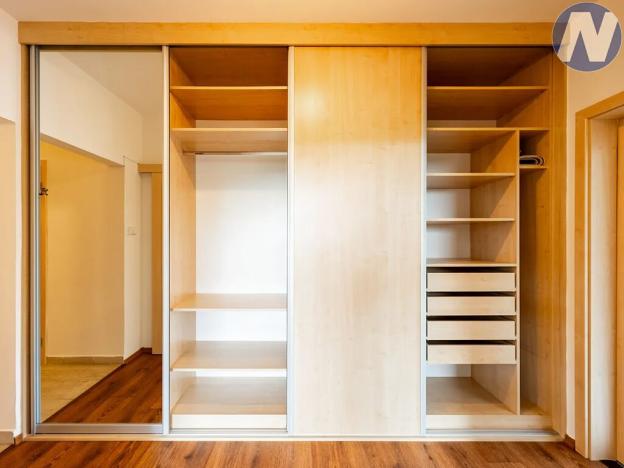 Prodej bytu 3+1, Lhenice, Sídliště SNP, 74 m2