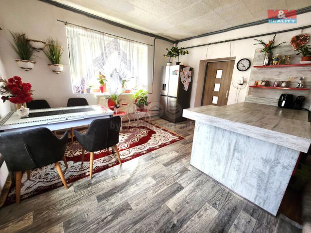 Prodej rodinného domu, Jimlín - Zeměchy, 208 m2