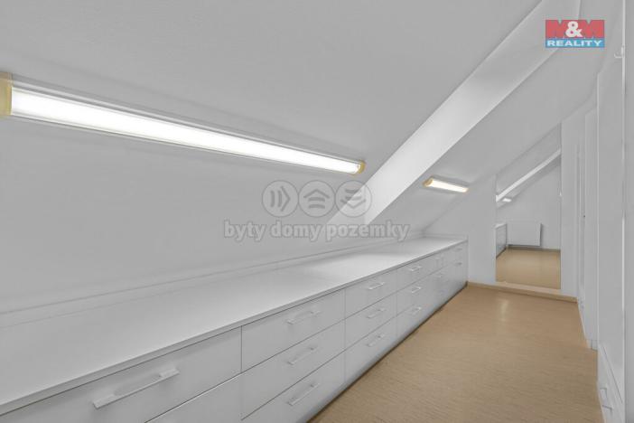 Prodej rodinného domu, Psáry - Dolní Jirčany, V Domkách, 255 m2