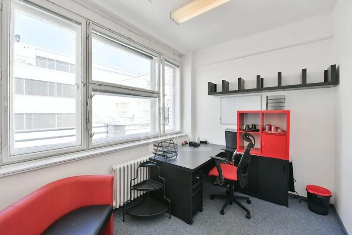 Pronájem kanceláře, Praha - Nové Město, Opletalova, 24 m2