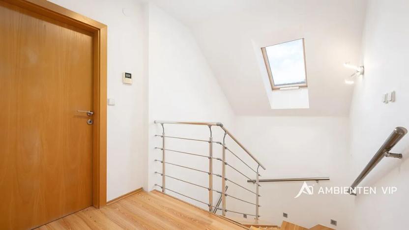 Prodej rodinného domu, Popůvky, 210 m2