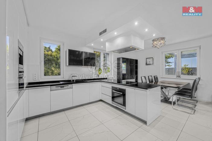 Prodej rodinného domu, Vestec, K Remízku, 206 m2