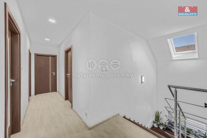 Prodej rodinného domu, Vestec, K Remízku, 206 m2