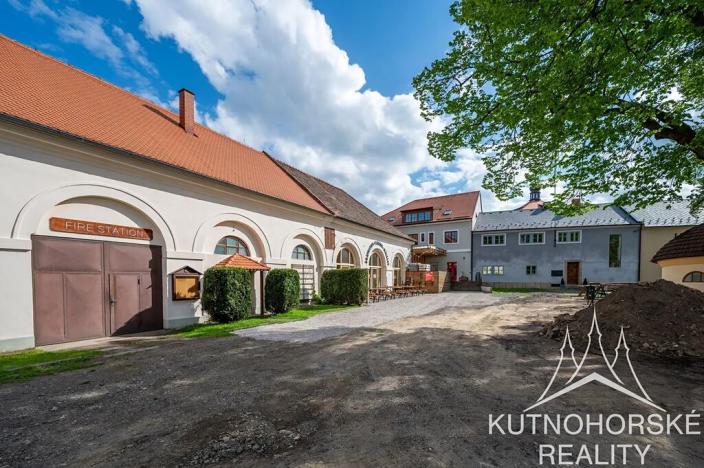 Prodej ubytování, Malešov, 461 m2