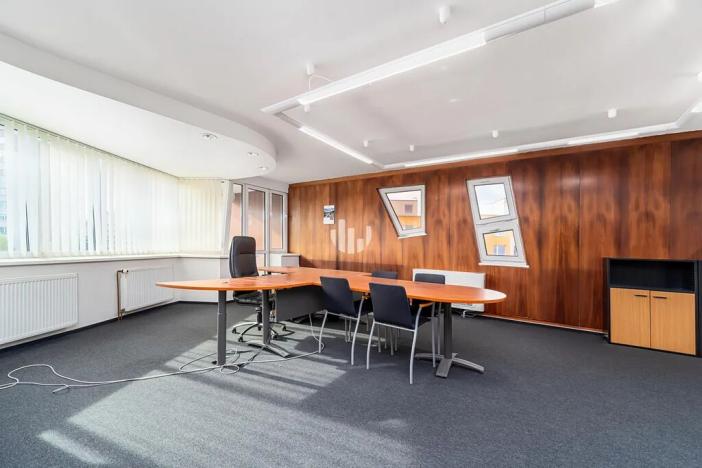 Pronájem kanceláře, Praha - Libeň, Podvinný mlýn, 3500 m2