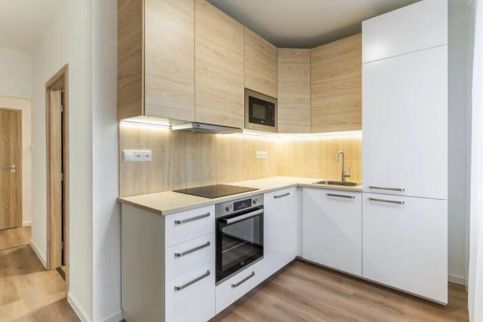 Pronájem bytu 2+1, Mohelnice, nám. Kosmonautů, 52 m2