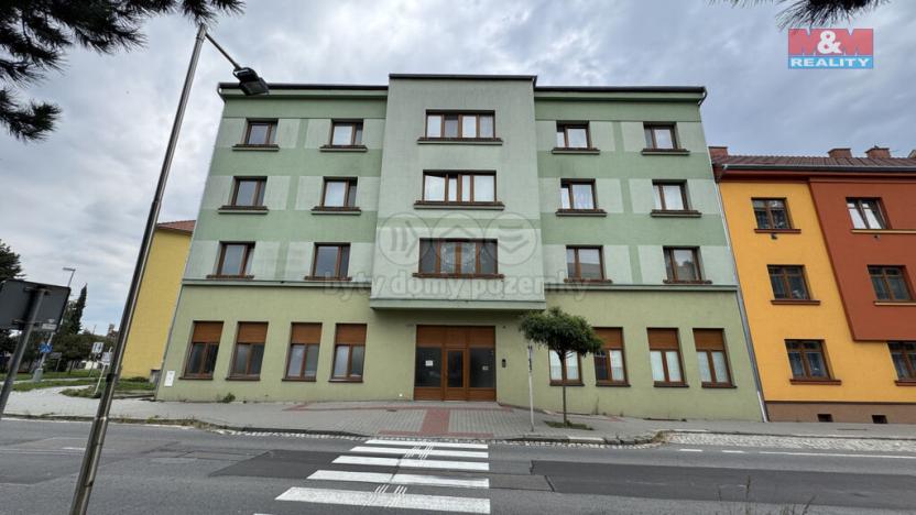 Pronájem bytu 1+kk, Hranice - Hranice I-Město, Tř. 1. máje, 30 m2