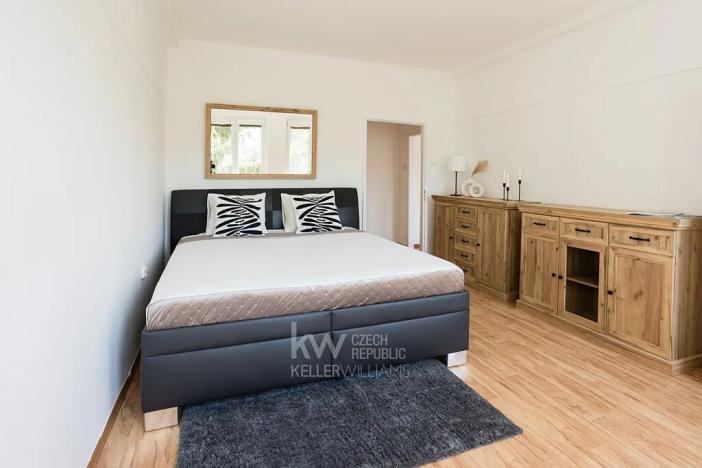 Pronájem bytu 2+1, Praha - Dejvice, Evropská, 60 m2