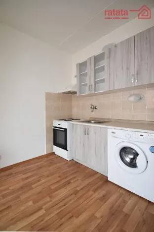 Pronájem bytu 1+kk, Chomutov, Kostnická, 19 m2