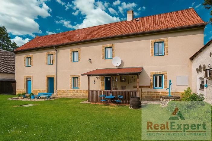 Prodej rodinného domu, Vraný, 250 m2