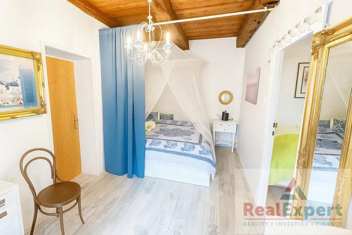 Prodej rodinného domu, Vraný, 250 m2