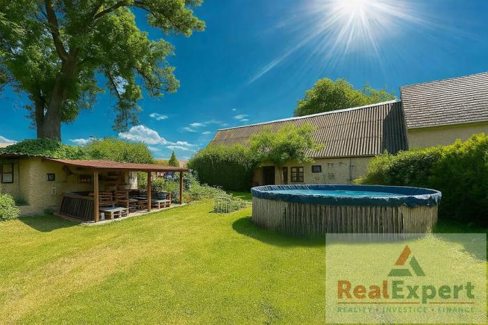 Prodej rodinného domu, Vraný, 250 m2