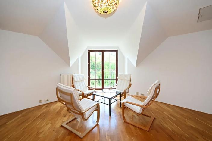 Pronájem rodinného domu, Světice, Na Spojce, 320 m2