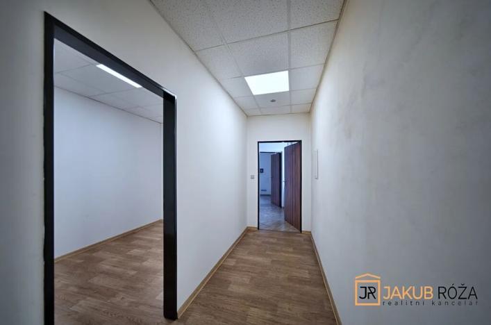 Pronájem kanceláře, Vrchlabí, Na bělidle, 159 m2
