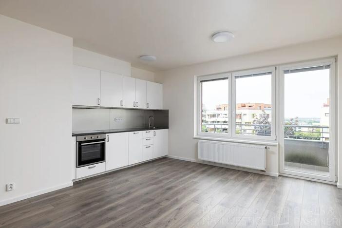 Pronájem bytu 1+kk, Praha - Zličín, Milotická, 36 m2