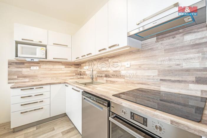 Prodej bytu 3+1, Hodonín, Očovská, 74 m2