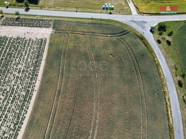 Prodej pozemku pro bydlení, Luká - Ješov, 814 m2