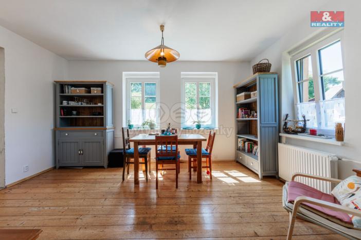 Prodej rodinného domu, Stříbrná, 228 m2