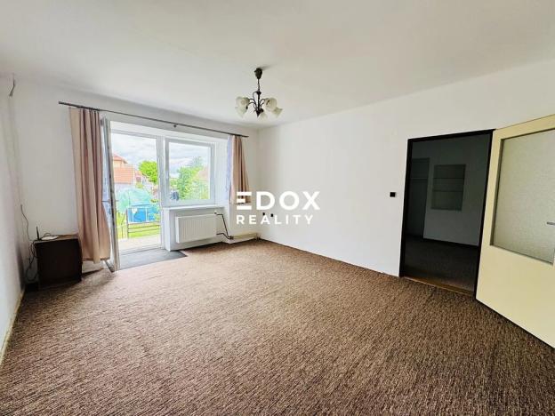 Prodej rodinného domu, Chrást, 280 m2