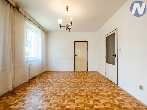 Prodej bytu 3+1, Volary, Sídl. Míru, 66 m2