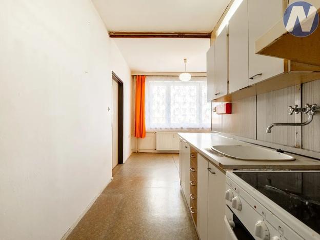 Prodej bytu 3+1, Volary, Sídl. Míru, 66 m2