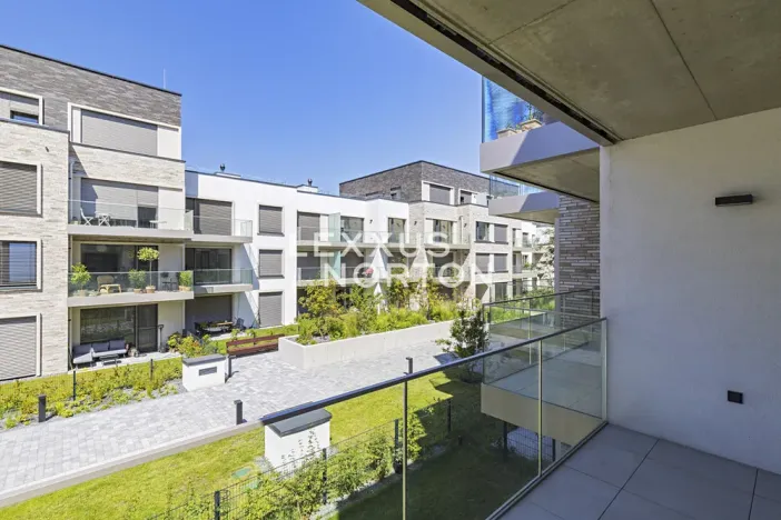 Pronájem bytu 2+kk, Praha - Holešovice, U průhonu, 48 m2