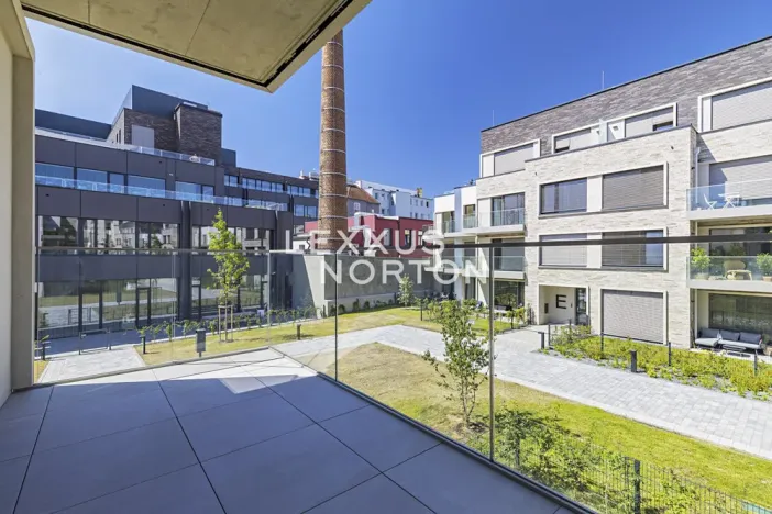 Pronájem bytu 2+kk, Praha - Holešovice, U průhonu, 48 m2