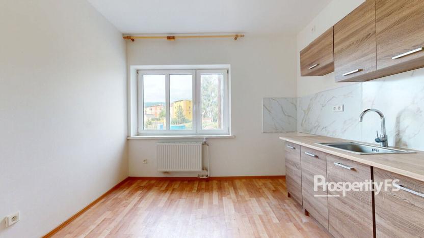 Pronájem bytu 3+1, Košťany, Smetanova, 83 m2