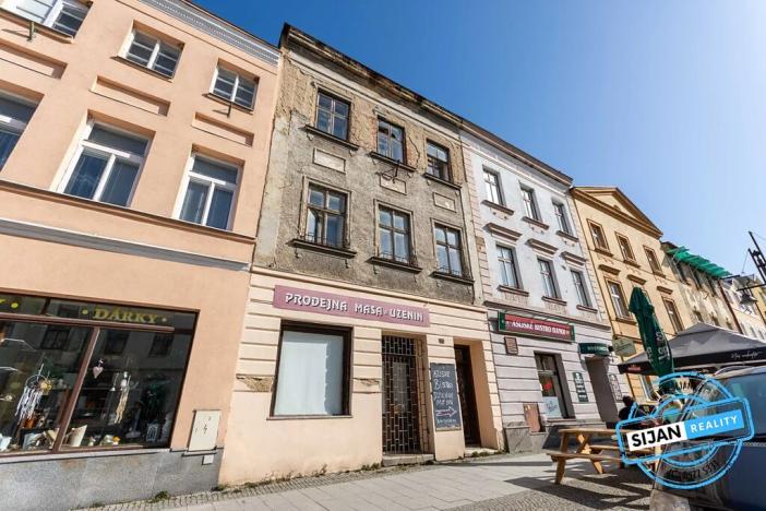 Prodej rodinného domu, Zlaté Hory, nám. Svobody, 300 m2