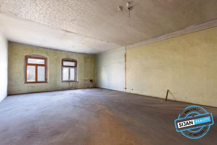 Prodej rodinného domu, Zlaté Hory, nám. Svobody, 300 m2