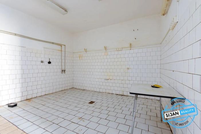 Prodej rodinného domu, Zlaté Hory, nám. Svobody, 300 m2