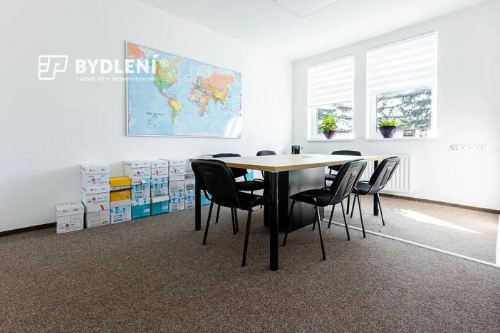 Pronájem kanceláře, Teplice, Tolstého, 2109 m2