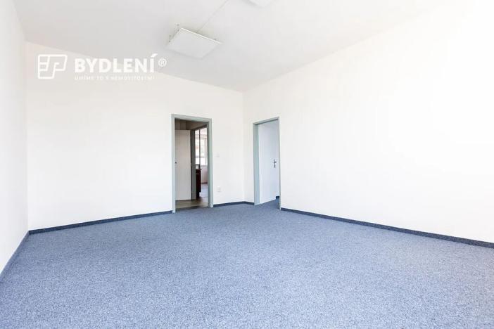 Pronájem kanceláře, Teplice, Tolstého, 2109 m2