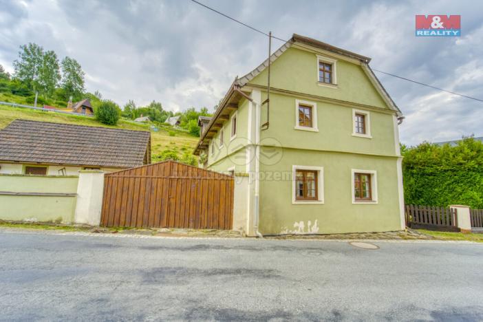 Prodej rodinného domu, Úterý, 146 m2