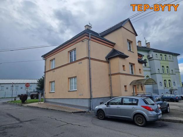 Prodej kanceláře, Bílina, Náměstí, 700 m2