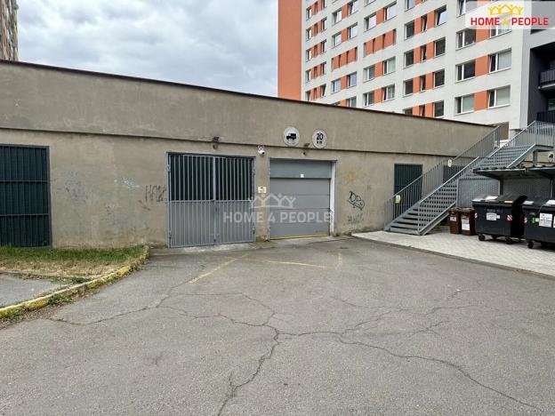 Prodej garáže, Praha - Kamýk, Růženínská, 14 m2