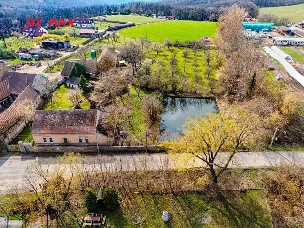 Prodej komerčního pozemku, Roblín, 13615 m2