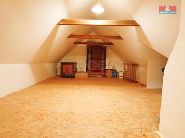 Prodej obchodního prostoru, Frýdlant nad Ostravicí - Frýdlant, Hlavní, 180 m2