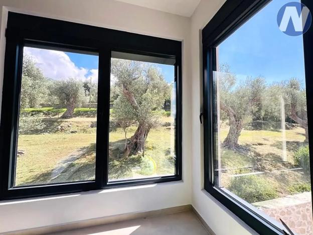 Prodej vily, Bar, Černá Hora, 173 m2