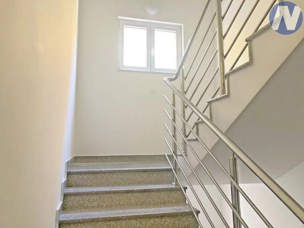 Prodej bytu 3+1, Petrovac, Černá Hora, 79 m2