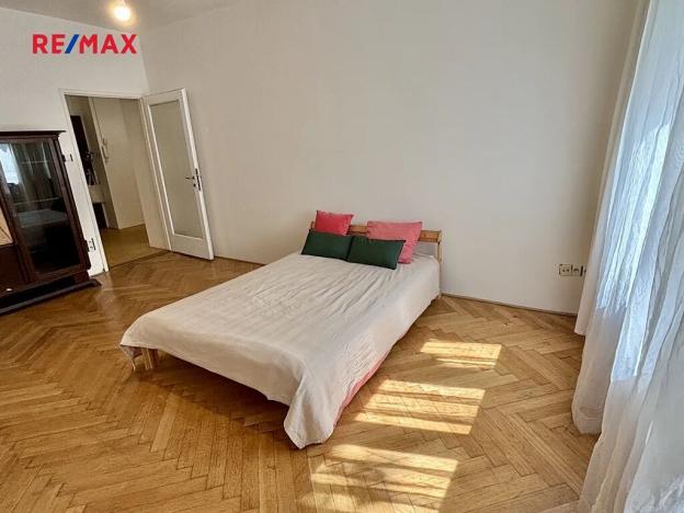 Prodej bytu 2+kk, Praha - Žižkov, Baranova, 50 m2