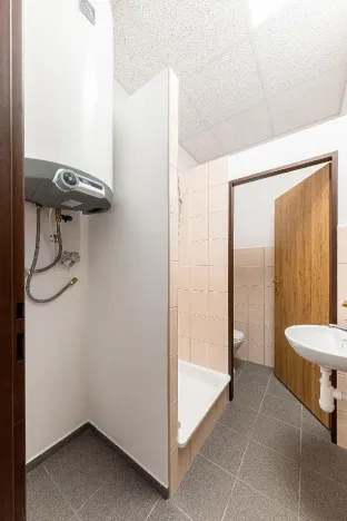 Prodej obchodního prostoru, Přelouč, Smetanova, 69 m2