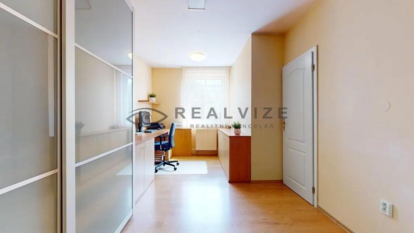 Prodej rodinného domu, České Budějovice, Třebízského, 200 m2