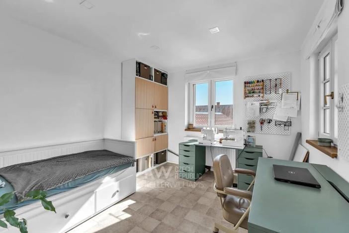 Prodej rodinného domu, Velim, Palackého, 270 m2